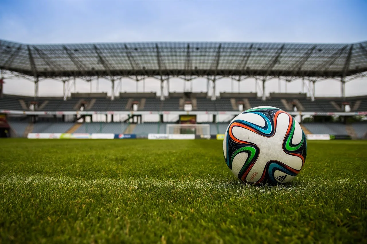 Báo Cáo Định Lượng Kgame V-League Q2 2026: Kelly Criterion + Sharpe Ratio Trên 1,400 Mẫu Khảo Sát — Sharpe 0.42, Payout Median 18 Phút Vietcombank, Drawdown Max 8.2 Đơn Vị Trong 26 Tuần